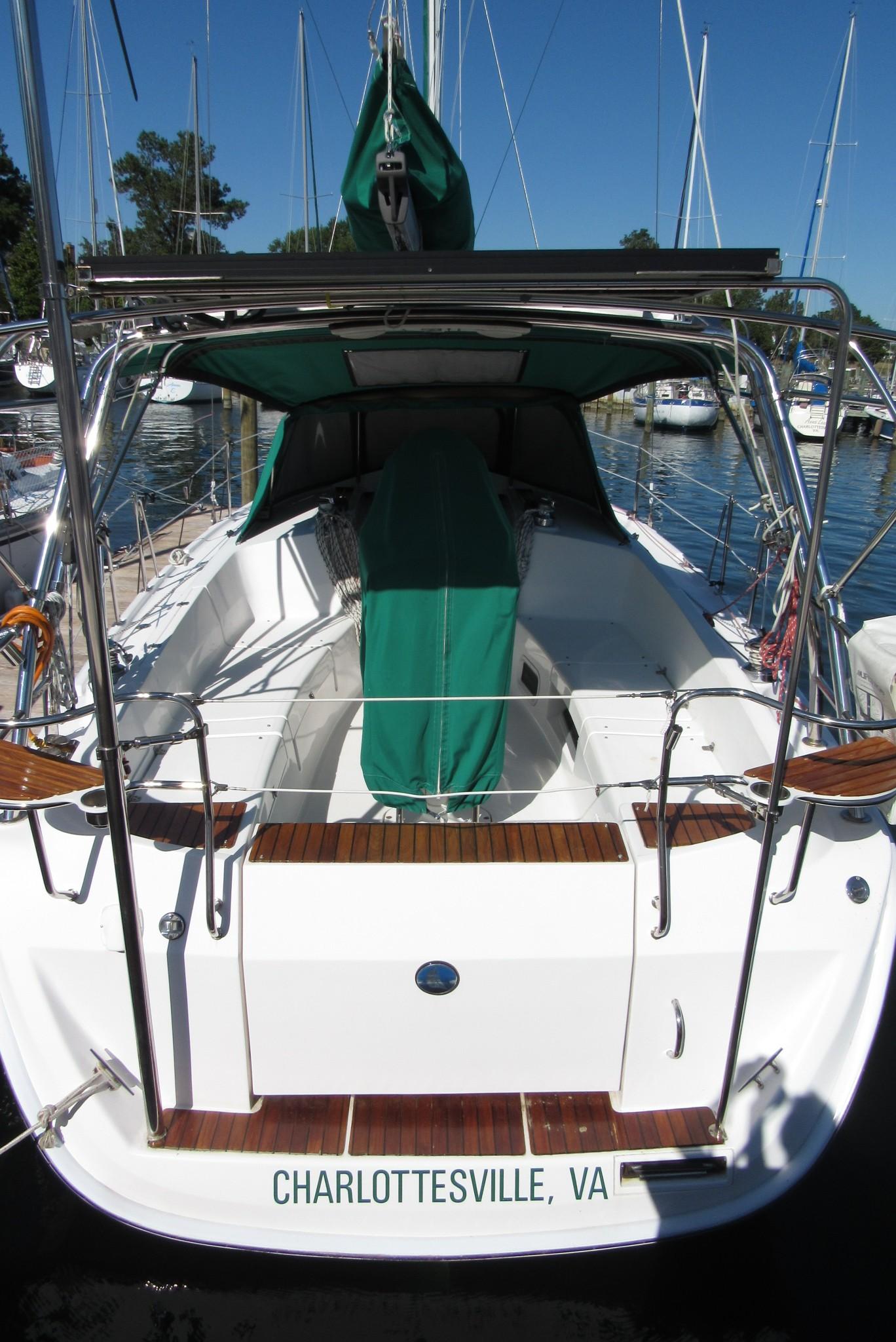 2012 Hunter Vision 360e For Sale | YaZu Yachting | Deltaville